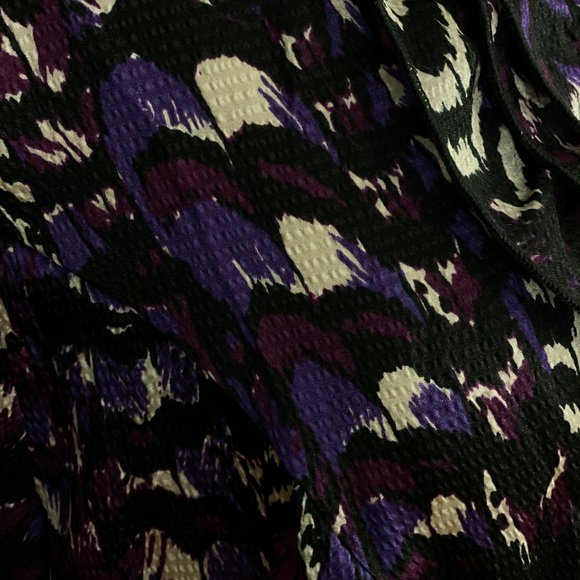 Lane Bryant purple button blouse with ruffles 1X - Picture 5 of 6